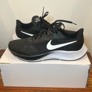 🆕 nike air zoom Pegasus 37